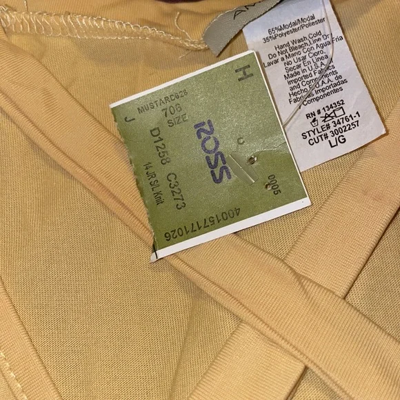 Top - Picture 5 of 6